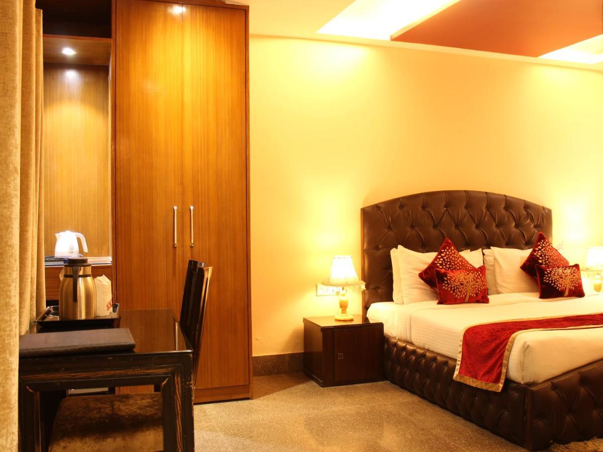 Karan Holidays دلهي المظهر الخارجي الصورة